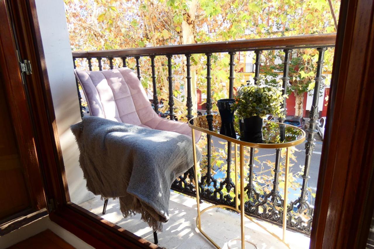 Homeyseville-Luxury Apartment Arenal 6 Pax, Parking Optional Bagian luar foto