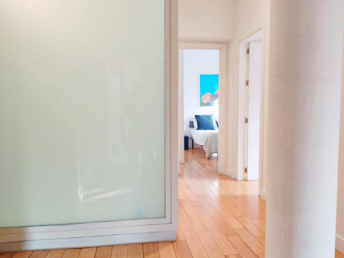 Homeyseville-Luxury Apartment Arenal 6 Pax, Parking Optional Bagian luar foto